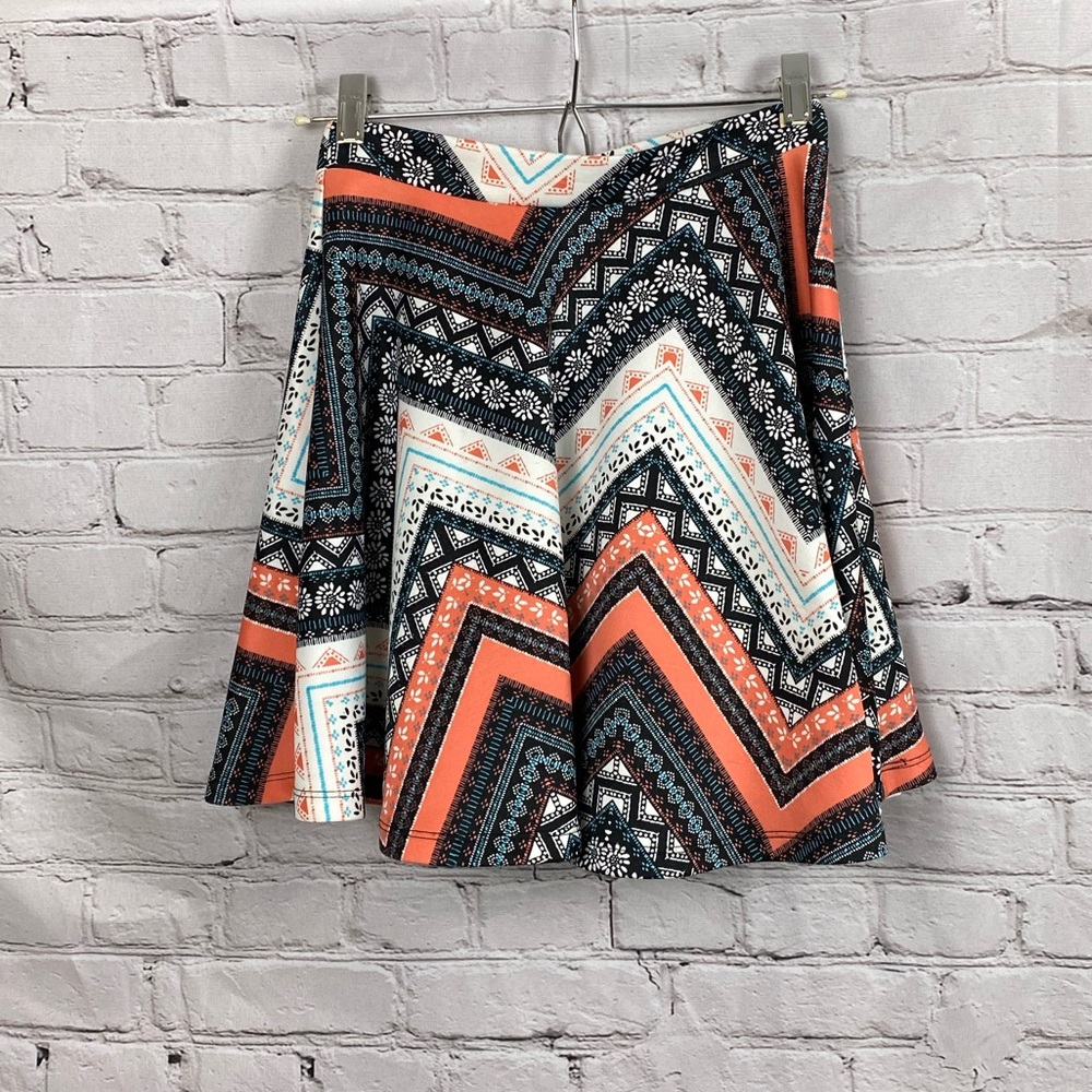 Popular Basic Skater Skirt • Size Small
